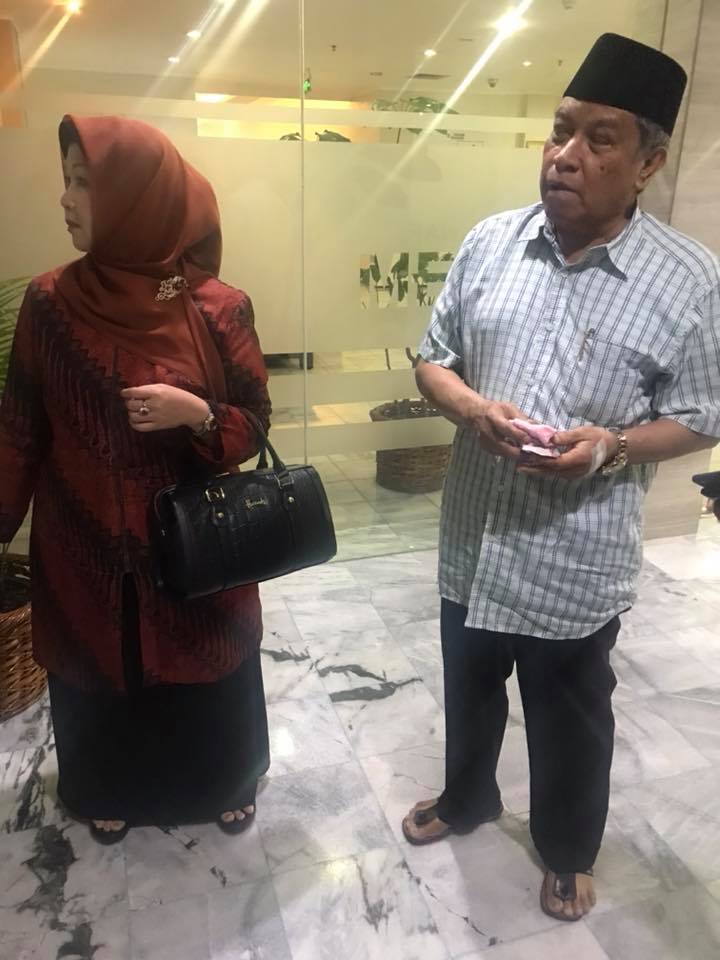 nu_online's tweet photo. Alhamdulillah, Hari ini, Jumat (26/1) KH Said Aqil Siroj sudah diperkenankan pulang dari rumas sakit, dua hari yang lalu Kiai Said di rawat di RS karena kecapean. Terima kasih kepada semuanya yang telah mendoakan. https://t.co/eUTG7t4Dff