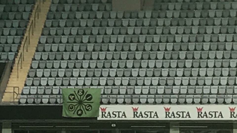 När Gais spelar är Gamla Ullevi dött. När Änglarna spelar är staden full av liv och Gamla Ullevi kokar. Upplev det på plats! Köp årskort #ifkgbg ifkgoteborg.se/Arskort/