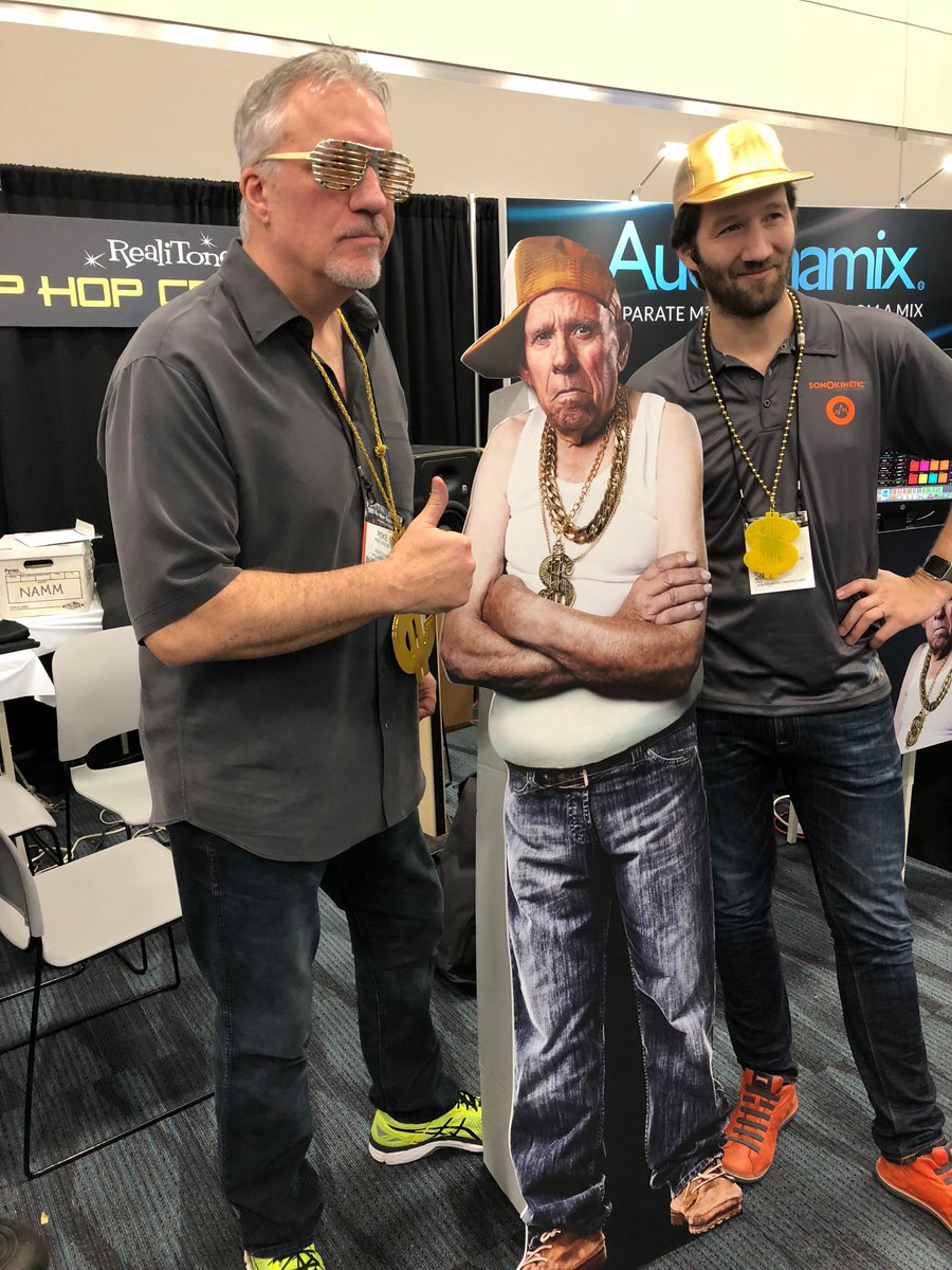 sonotweet's tweet photo. Catching up with Mike Green #NAMM #Realitone https://t.co/Gbm649YXzL