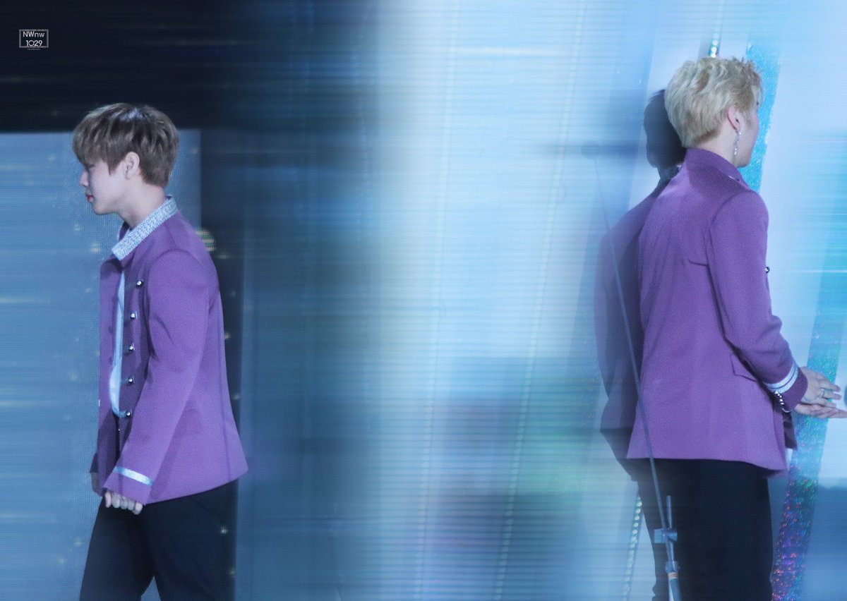 NWnw1029's tweet photo. 180125
서울가요대상 
Wherever we're standing 
I won't take you for granted❤️
#강다니엘 #박지훈 https://t.co/VBfWbP1tfG