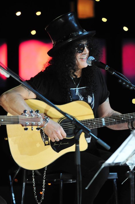 Acoustic vibes #Slash