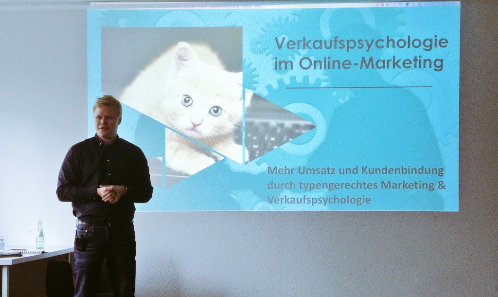 morefireagency's tweet photo. Geballtes Psychologie-Know-how heute in unserer academy. Auf einen spannenden Tag! 

#Verkaufspsychologie #morebrain https://t.co/JIPLRJKCSt
