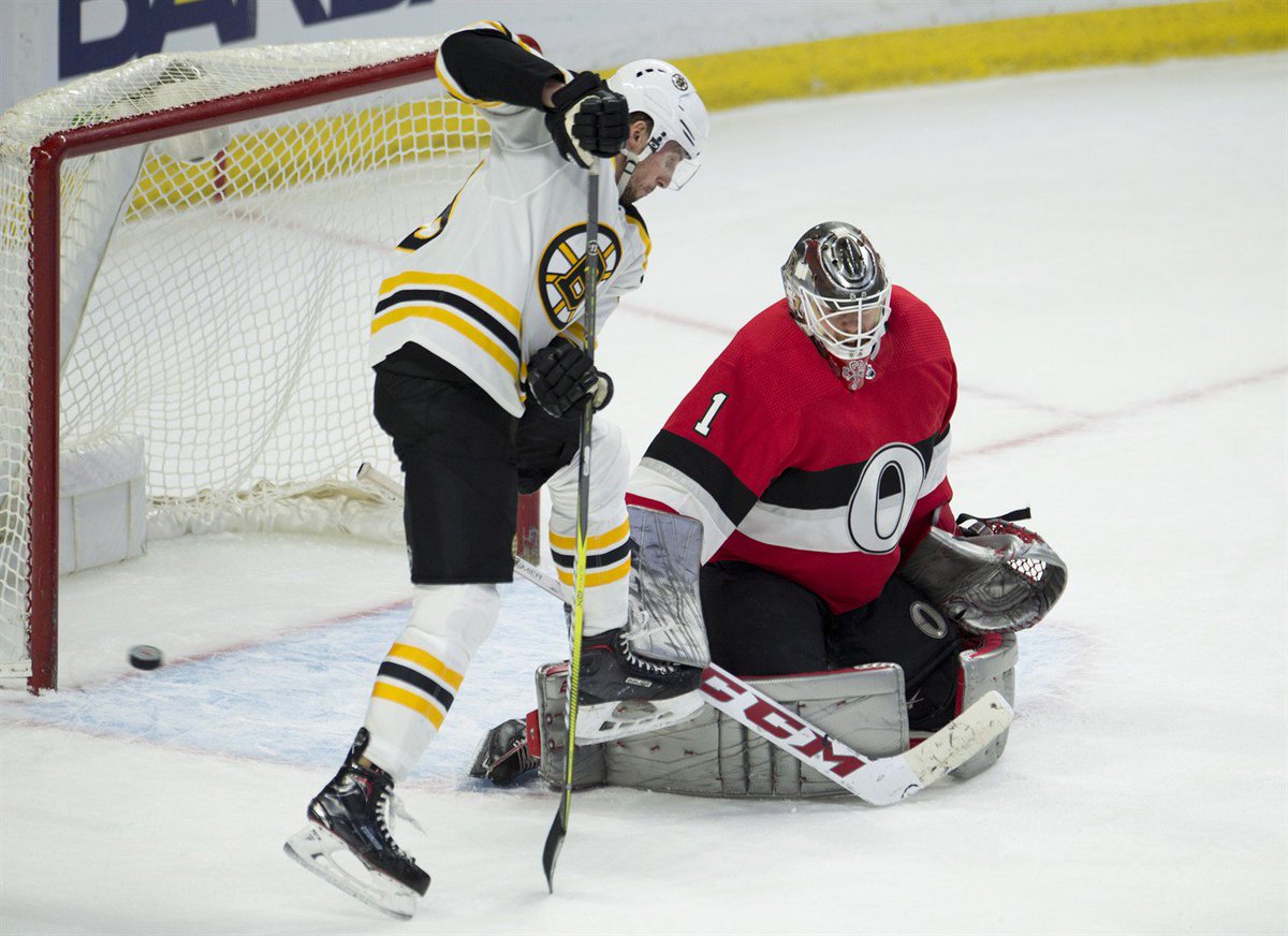 Bruins beat Senators 3-2 to extend point streak to 18 games: bit.ly/2FjmFQO https://t.co/P6bwzXlfKs
