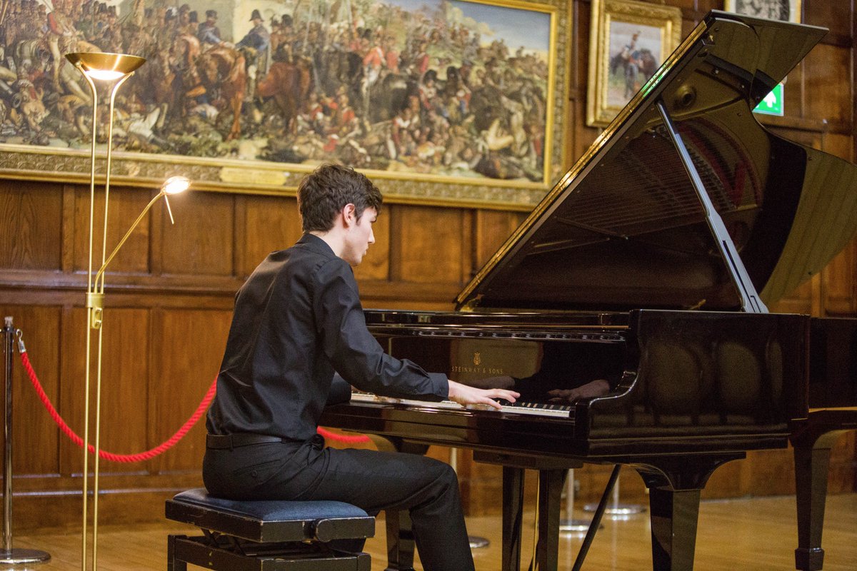 WellingtonUK's tweet photo. It was an absolute pleasure listening to eight of our best musicians in Montgomery Recital Finals last night!
Such a brilliant showcase of the broad range of talent here at Wellington College 🎻🎺🎵 #WellyIndividual 
See all the photos here: https://t.co/QU5A9oBeiK https://t.co/ZXcrDQjW4r