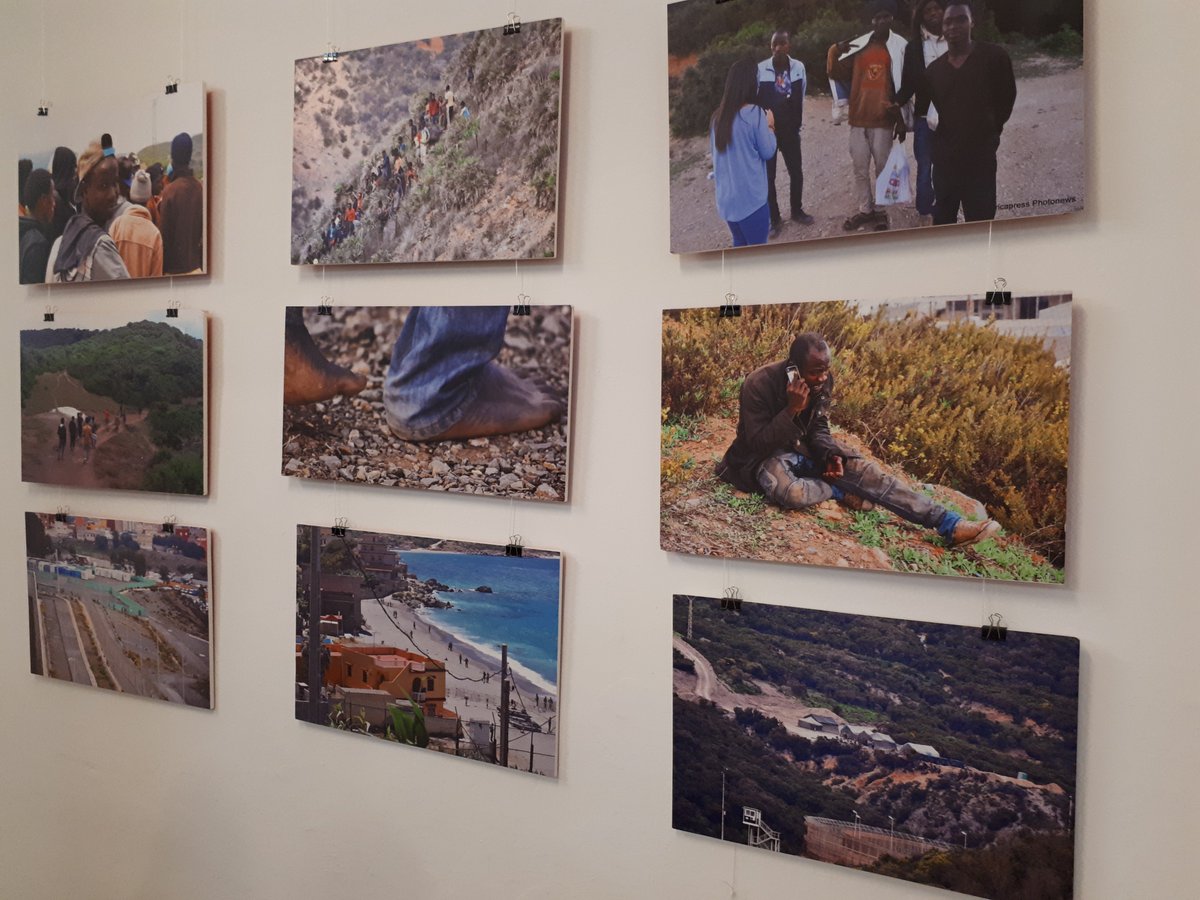 Una tarde llena de emociones. Se presentó la Caravana Abriendo Fronteras con la proyección del documental "Tarajal, transformar el dolor en justicia" donde las familias de las personas asesinadas en Tarajal nos contaban como vivieron ese drama. Buen ambiente, debate y compromiso.