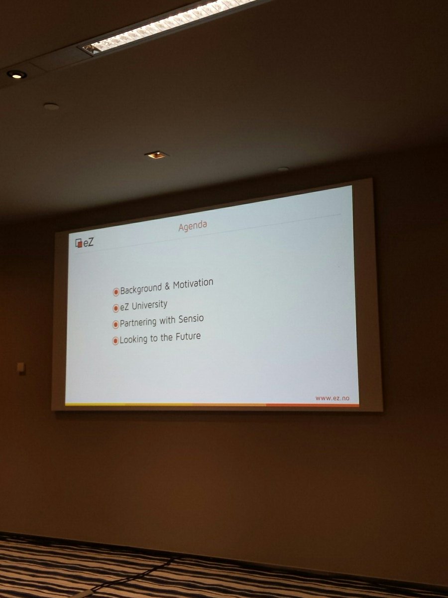 xserna's tweet photo. @eZSystems presenting eZUniversity ! #eZPartners2018 #eZPlatform #ezcommunity https://t.co/dfDiycij2D