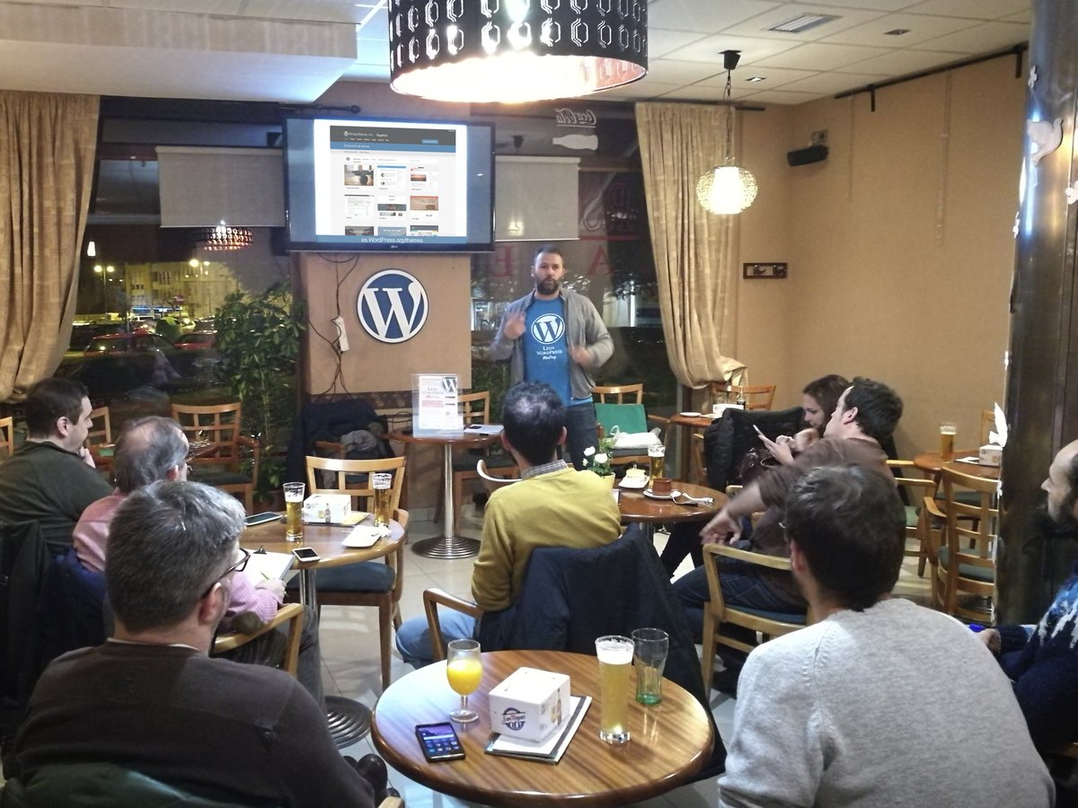 wpleonEs's tweet photo. Algunas de las fotos de la #LeonWordPressMeetup de ayer. Gracias a todos por asistir, os esperamos en la próxima! Estar atentos a la página de https://t.co/AvZIlB7wGE donde publicaremos la encuesta y la fecha y tema del próximo #Meetup. #nosgustaWordPress #weloveWordPress https://t.co/sDliS0wa1t