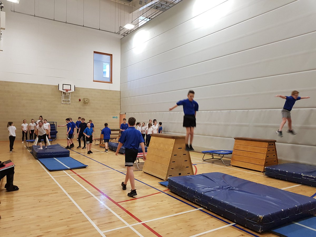 ChrystonPE's tweet photo. A very excited 1N1 learning about vaulting and having their first shots on the trampette and boxes #gymnastics #vault #coordinationandfluency #SALs #pedagoofriday https://t.co/HAyIDUkG6Z