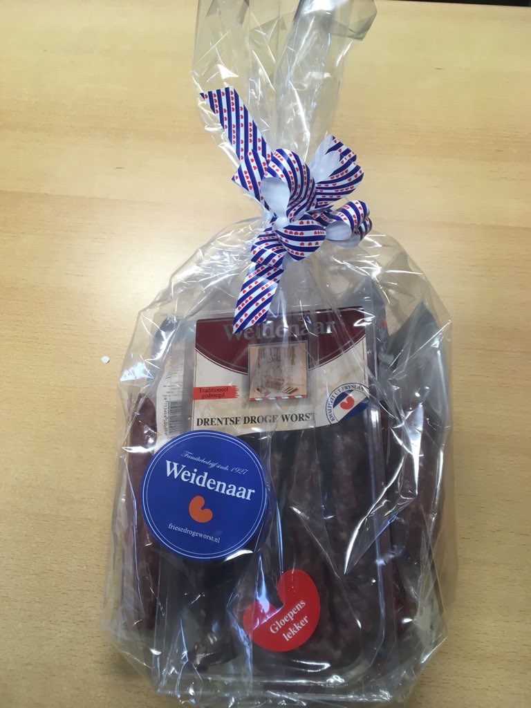 Bedankt <a href="/weidenaardokkum/">WeidenaarWorst-Vlees</a> voor ‘troostprijs’. Heerlijk pakketje, we zullen ervan smullen!