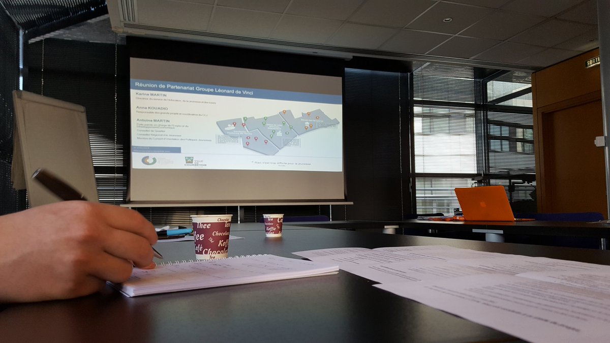 DanyNarcisse's tweet photo. Le @DeVinciFablab présent lors de la construction du projet de partenariat entre la ville de #Courbevoie et le groupe Léonard de Vinci @GroupeLDV https://t.co/cH0J2TreN9