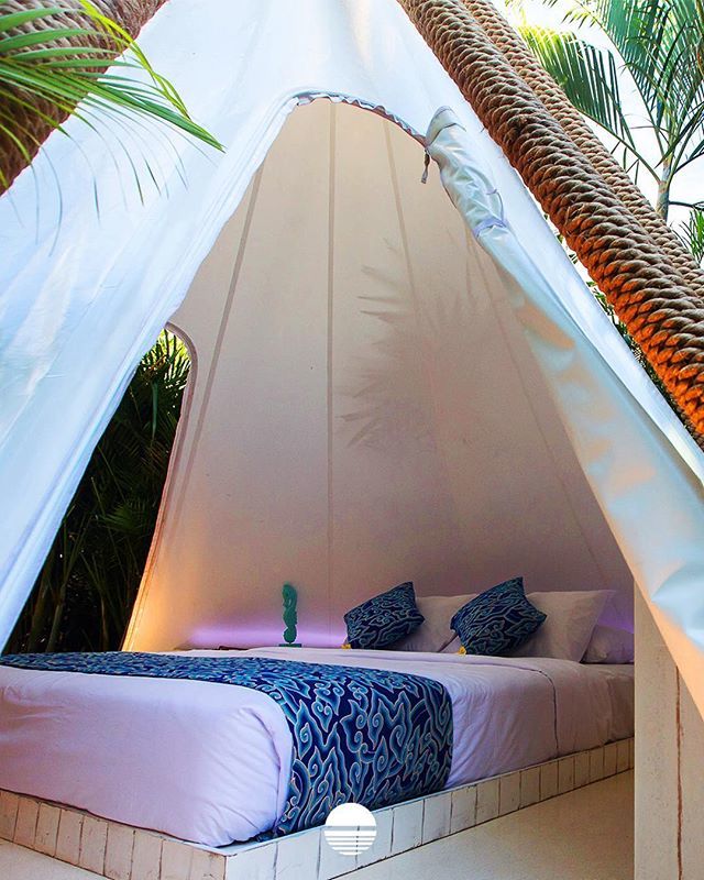 B A L I  T I P I  P R O M O 🌴
.
FROM £169pp  1 week surf trips! 💜🍉🌊🏄🏻
.
📷 @kimasurf ift.tt/2ncfnIc