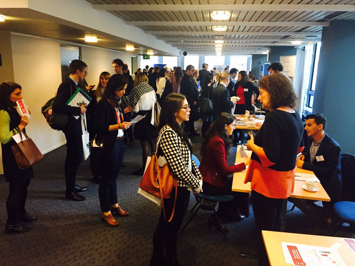 RoxanaPantazica's tweet photo. EU Trainee Job Fair today. @EPRA_realestate is here to promote the listed real estate contribution to the EU economy and seek talents. https://t.co/0Ym2IFDTfu