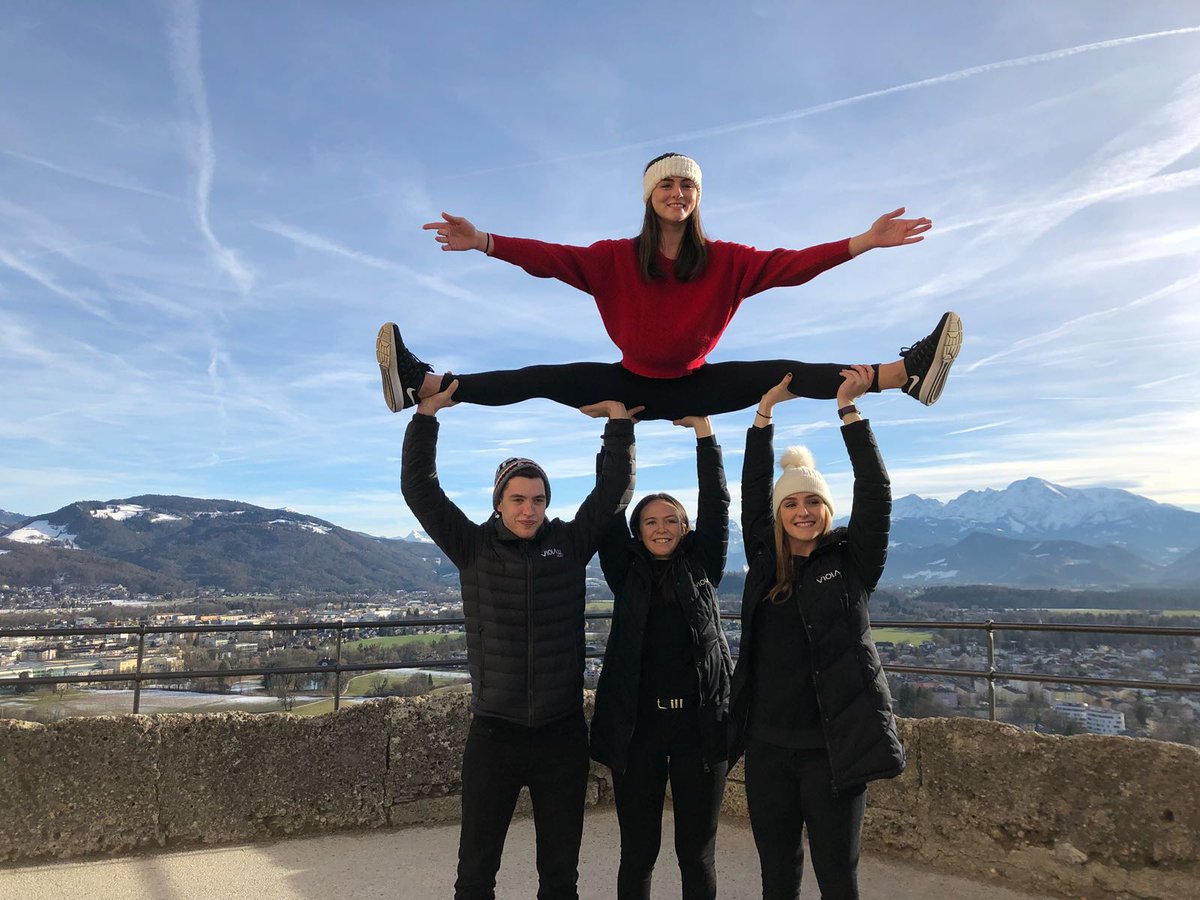 ViolaMoneyUK's tweet photo. Team Viola are very excited for their Mozart Cup Competition in Salzburg, you can watch them perform live today at 18:05 GMT at https://t.co/KIVZ8bxAJV Good luck! #ViolaGroup #TeamViola #MozartCup https://t.co/HQCgTinTP5