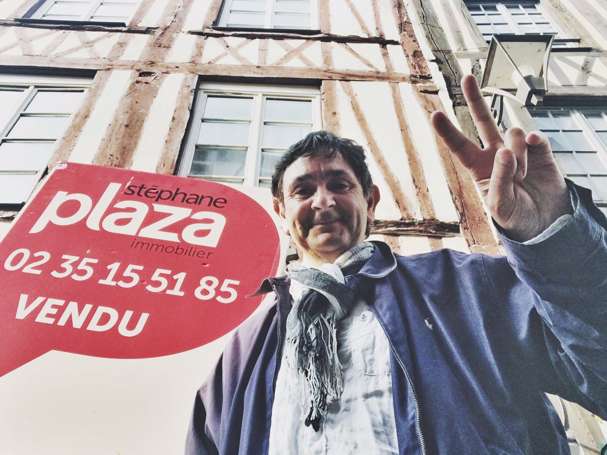 SPIrouen's tweet photo. IMMEUBLE VENDU en plein coeur de Rouen, dans le quartier des antiquaires.
On est content d'avoir réalisé le projet de vie de nos clients, et ça se voit !
Confiez-nous vos projets ! On a surement la solution 😊
#netvendeur #SPI76 #vendu https://t.co/KqNYW12Wdj