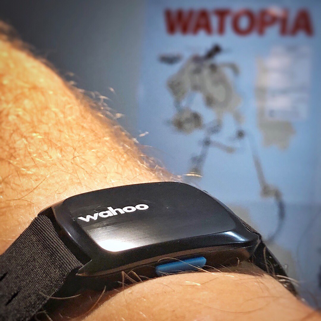 TitaniumGeek's tweet photo. The review of the @wahoofitness #tickrfit is now live on #TitaniumGeek. As well as the review there is also comparisons with the recently released @PolarGlobal #oh1 https://t.co/gWsroZ9vrO https://t.co/uyikbwg4RE