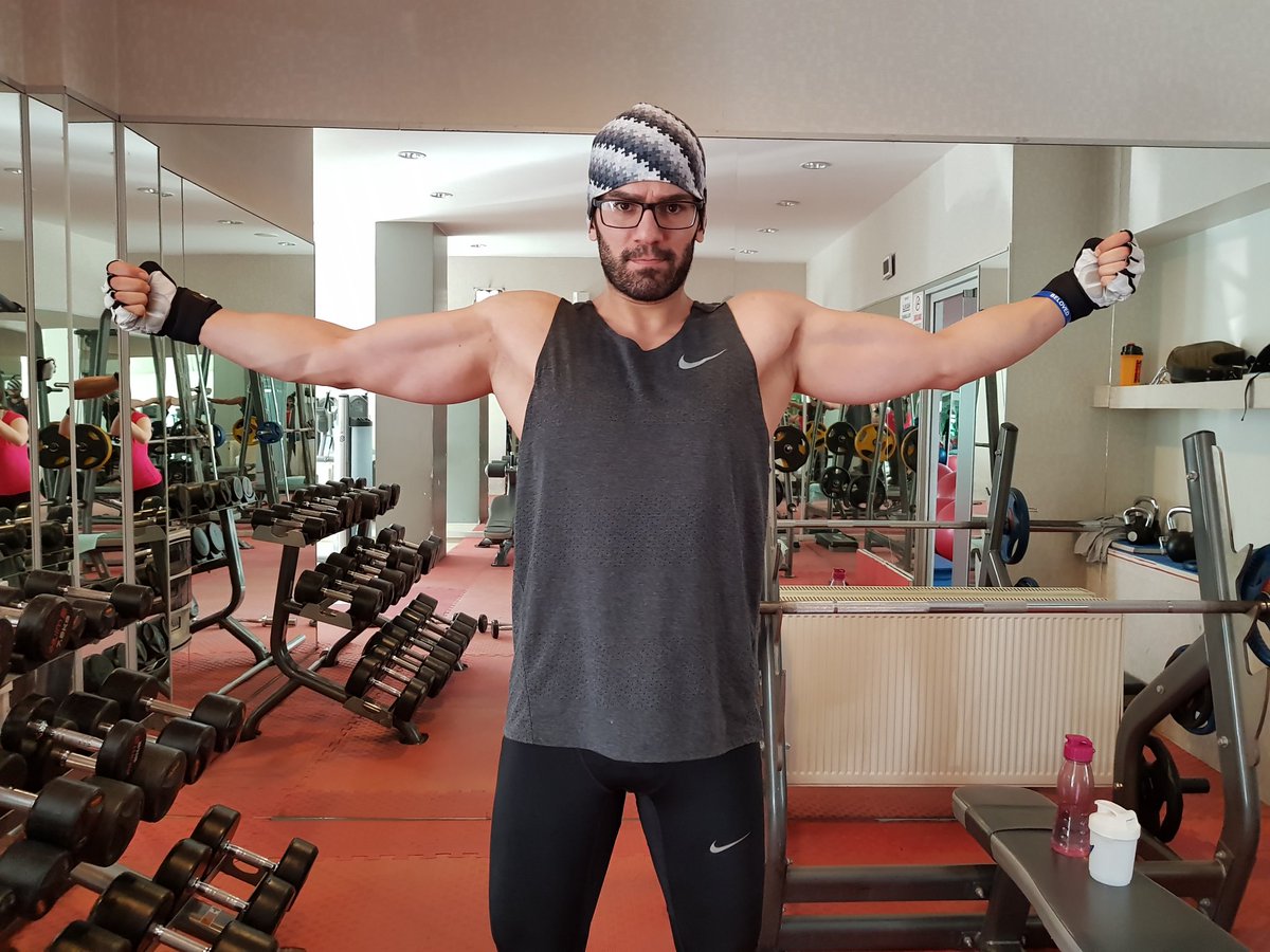 Fred_official_'s tweet photo. Arms day....
@bodybuildingcom #bodybuilding #transformforlife @trans4mforlife #bbccom #squad #charlieschallengers #samsung #gearfit2 #ipromise #16weekchallenge #returntoolympia #fitnessaddict #fitlife #gymlife #transformation #REPRECAP #MISSIONPOSSIBLEPAT #missionpossible https://t.co/8gdpSI9icQ
