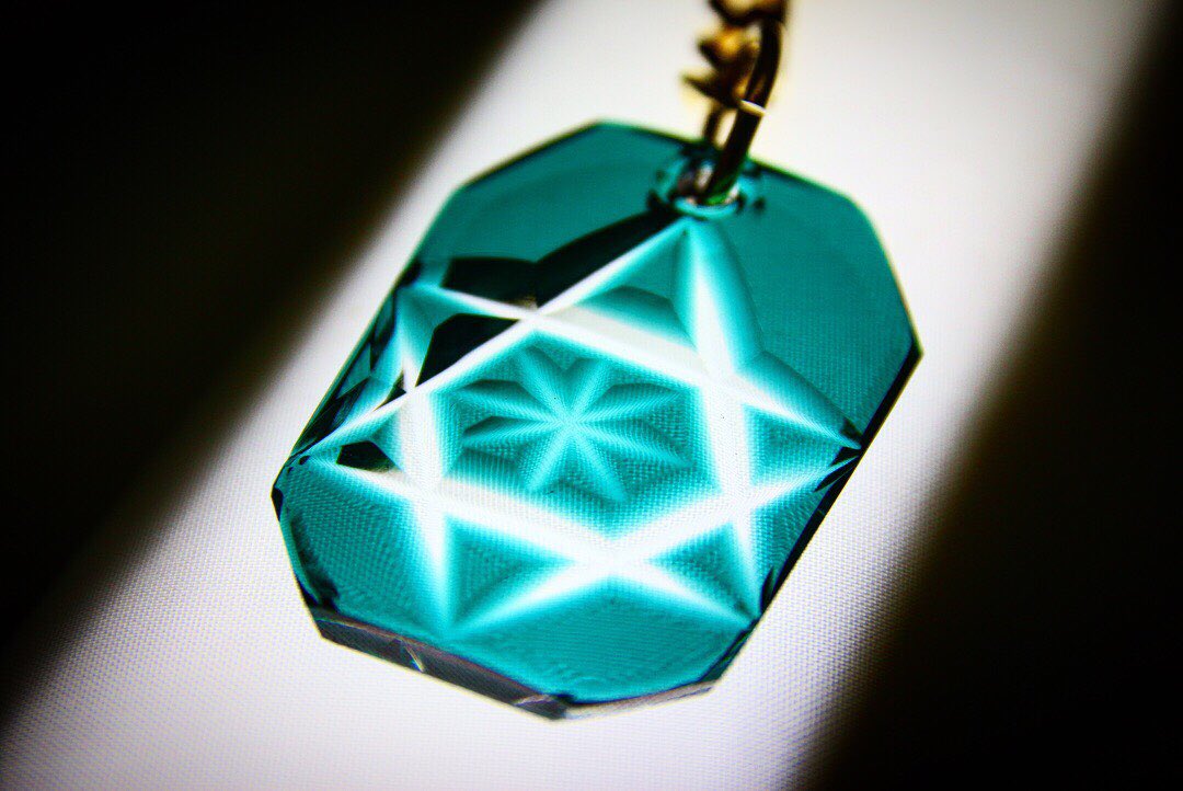 薩摩切子のキーホルダーを頂きました #仙巌園 #薩摩切子