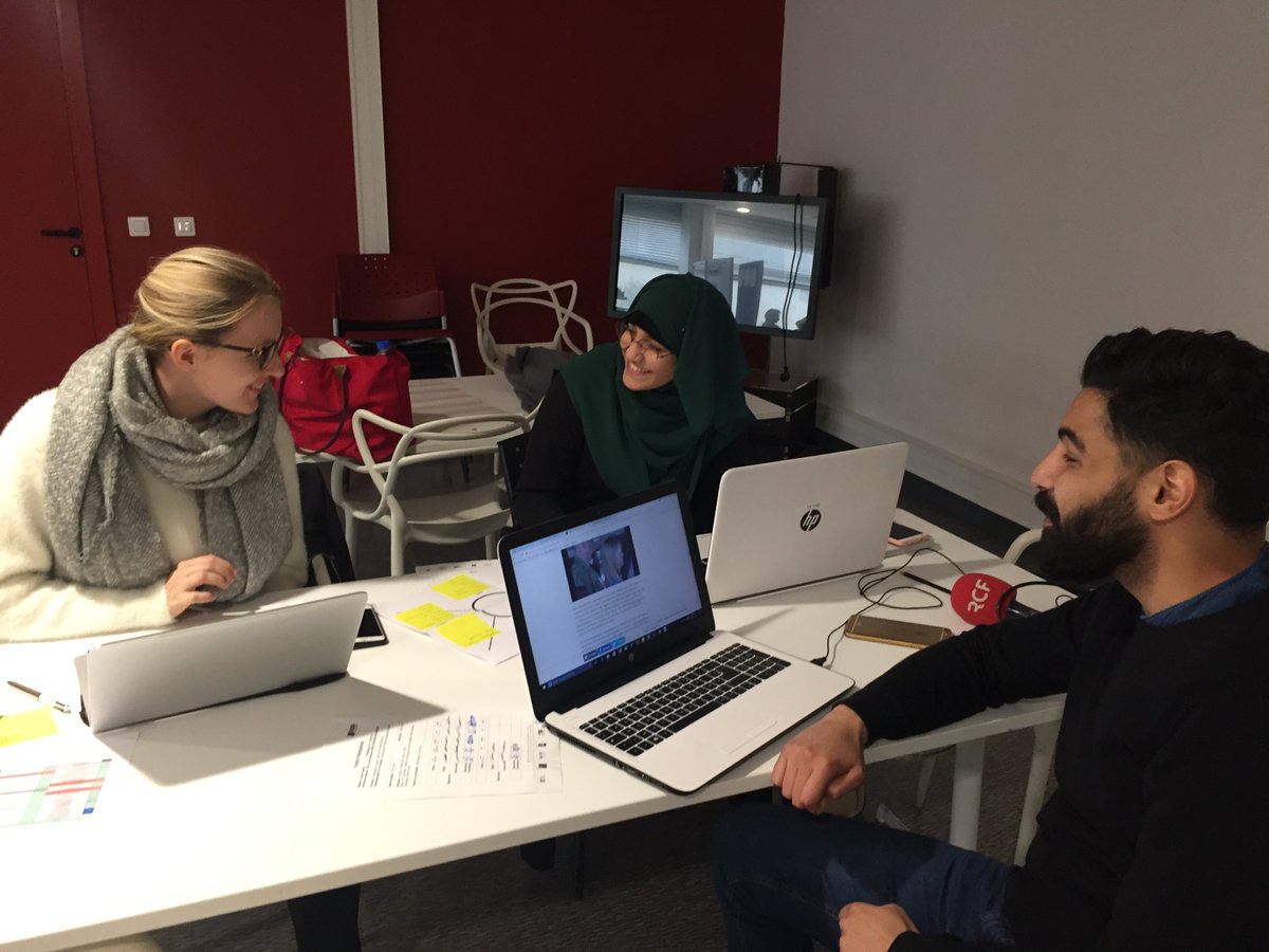 YncreaMedit's tweet photo. [#Fabw18] 25 étudiants, 3 écoles du #Var, 5 jours, 1 entreprise. Pédagogie par projet #designthinking #COcréativité  #ISEN #enmodeprojet #mobilite avec 🚍 @reseaumistral @kedgebstln @mode_83 @yncreamedit 

➡https://t.co/PBrCukkWQz https://t.co/eG6zuxa9UD