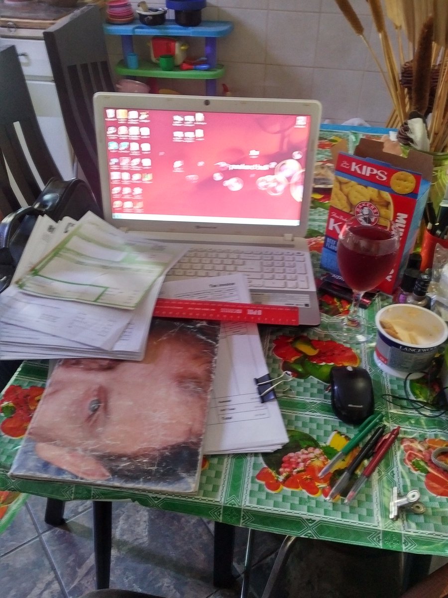 Jenny_justlove's tweet photo. Never ending story....open your own business they said,you will be rich they said,you will have more time for yourself they said......mmmmm!!F@#k you I said ;-)) #fridaynightwork https://t.co/vgRswgYRSh