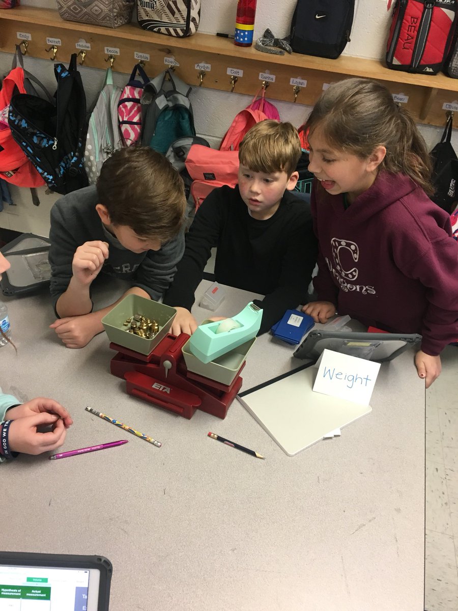 PlambeckChris's tweet photo. Measuring weight #ces4thgraderocks https://t.co/PFaxHIhKu0
