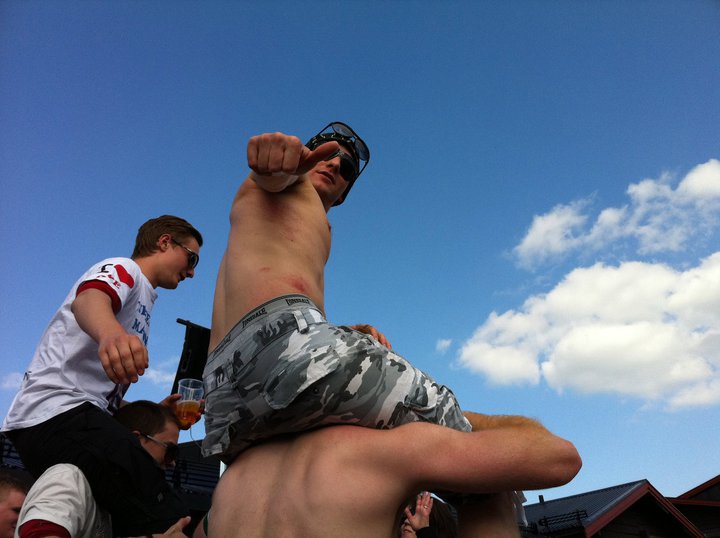 Tarran008's tweet image. Have an awesome Friday Night 👍