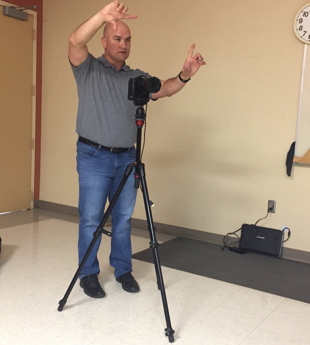 TracyMisner's tweet photo. Brian Little leads us in framing the shot #tiega https://t.co/NzPUVdGeh3