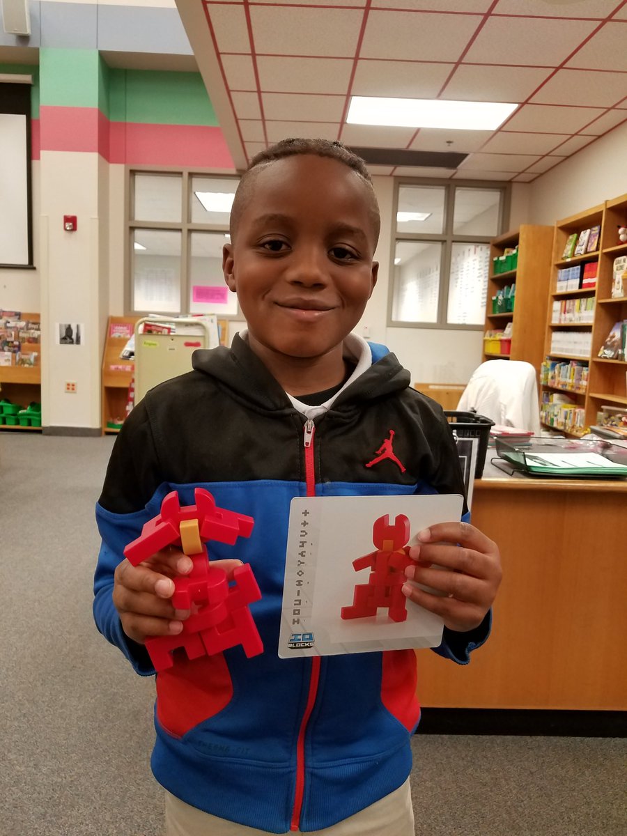 BlalackLibrary's tweet image. Makerspace is full effect in the MCW library! #mcwchallengeaccepted #mcwpln