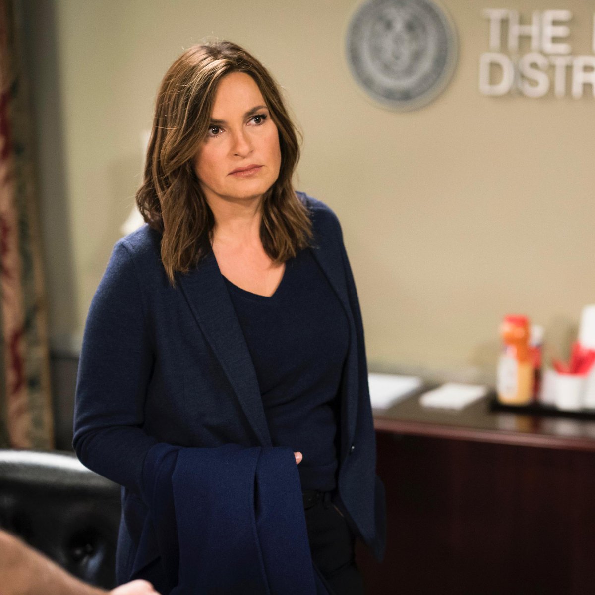 - Olivia Benson. pic.twitter.com/FJH4m8wsTA. 𝐋 𝐀 𝐖 & 𝐎 𝐑 𝐃 𝐄 𝐑....