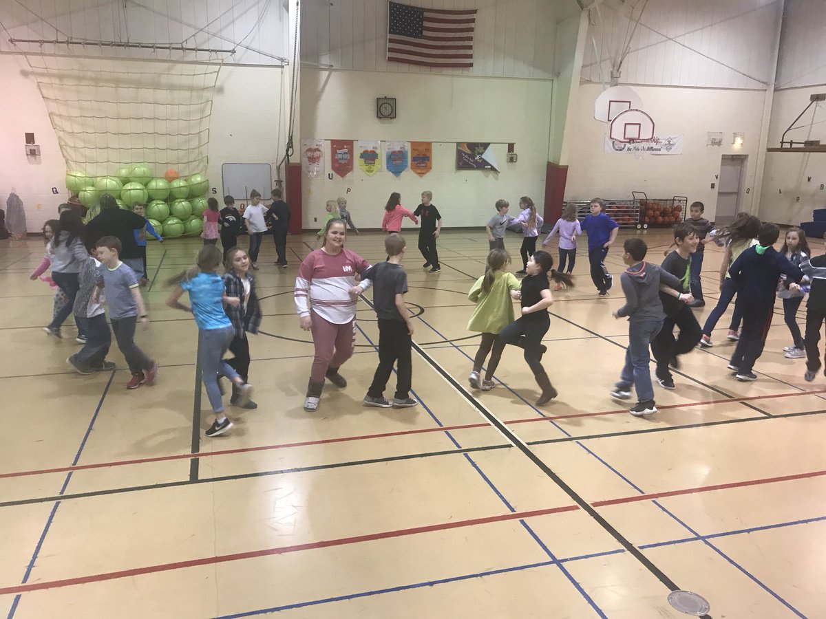 usd400pe's tweet photo. Celebrating Kansas Day by combing PE and Music and doing fun activities. https://t.co/AscdGWGO7f