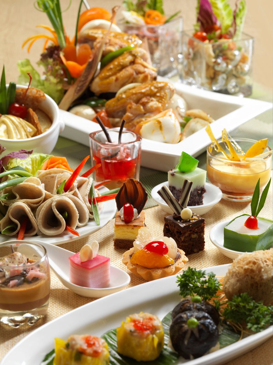 grandseasons's tweet photo. Who is excited for the weekend? Planning to indulge on food? Explore our Hi Tea or Dinner Buffet options over this weekend. For reservations please call Seasons Coffee House - 03-2697 8888 ext (8819/8818) https://t.co/kun0Qm95Im