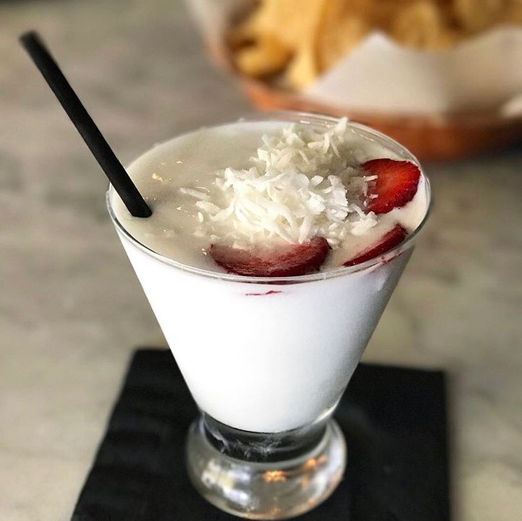 jorgestexmex's tweet photo. Wishing you were in the tropics? Perhaps this can help, let our Coconut Margarita kick your weekend off right!🌴☀️🥥🍓🍹🍓🥥☀️🌴 https://t.co/50l5r0fzse