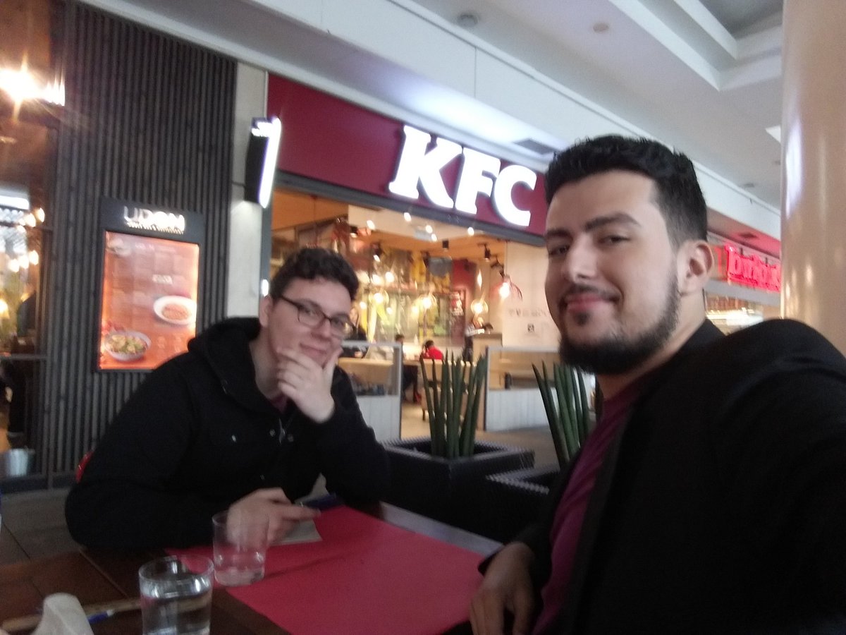 r_umpierrez's tweet photo. Corte nuevo con visita al Udon, combo https://t.co/iKFLe5ebBG