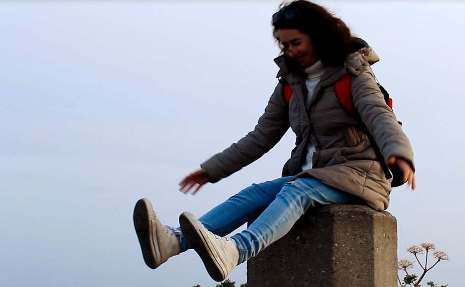 ErosGR's tweet photo. -Λίγα λόγια για την @EviKoroni - 
Η Εύη Κορώνη γεννήθηκε στην Καβάλα, στις 9 Δεκεμβρίου του 1989. Η  καταγωγή της είναι από την Θάσο. Είναι ηθοποιός, ποιήτρια, συγγραφέας  και βραβευμένη σκηνοθέτης. Απόφοιτη της Ανωτέρας Δραματικής σχολής «Βασίλης Διαμαντόπουλος», 2010. https://t.co/MSjIPhGrkQ