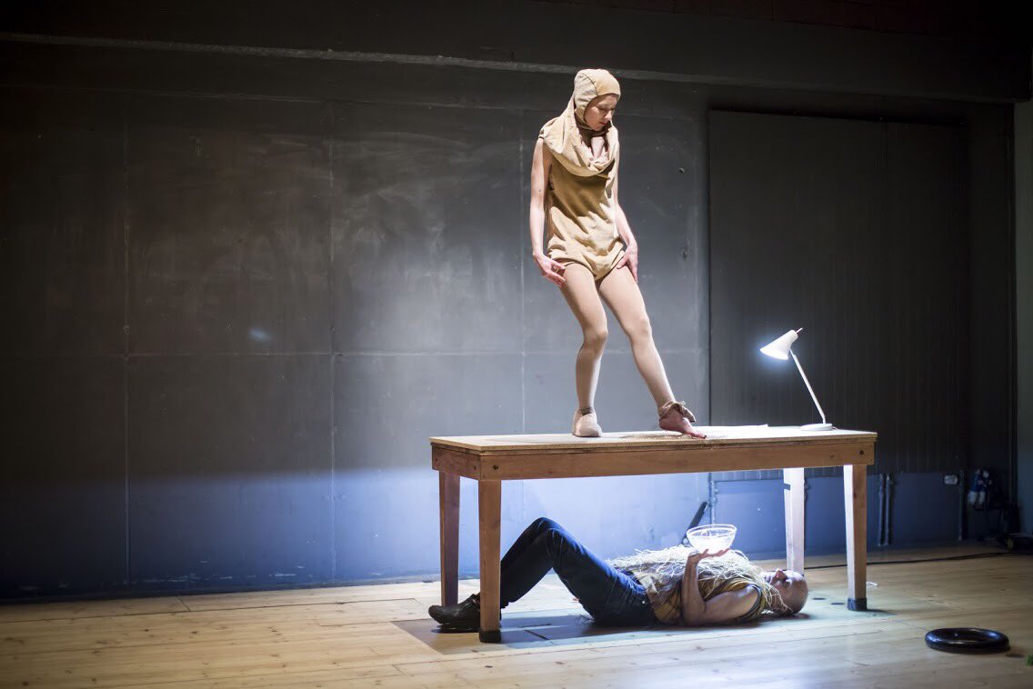 Rehearsal for Scarecrow at @MOTUSPrague where we premiered last night and have another showing tonight! Photos by Vojtěch Brtnický