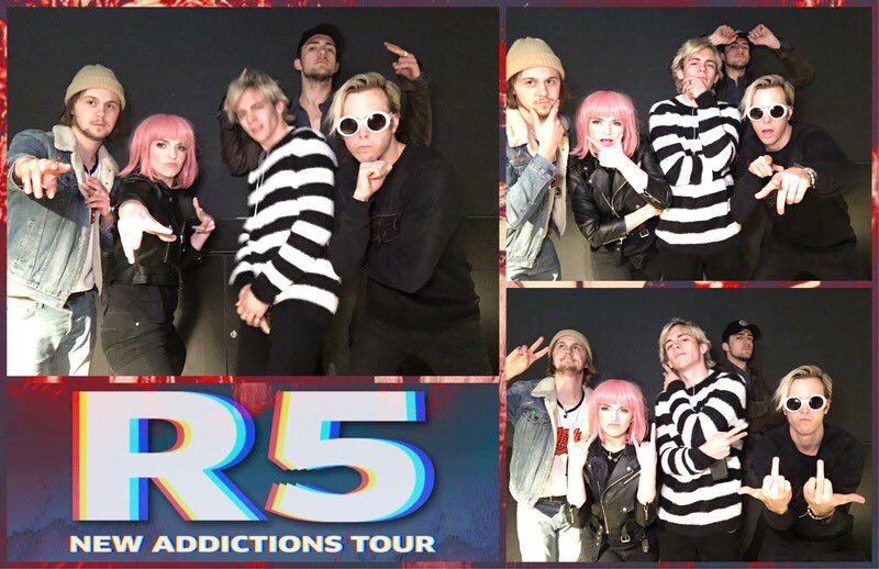 redvelvetross_'s tweet photo. Who did it better?? R5 or Mark Lynch™️?? 😩👌🏻 https://t.co/nO8K4VwoC6