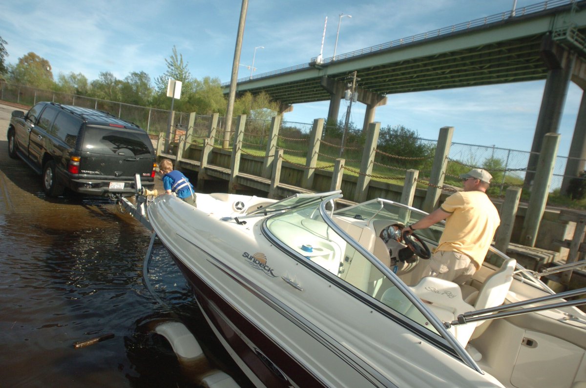 myreporter's tweet photo. Is there a way to identify public access easements to the Cape Fear River? The short answer: Yes. Here's the long answer: https://t.co/irtz41S3rk https://t.co/huttepw2TU