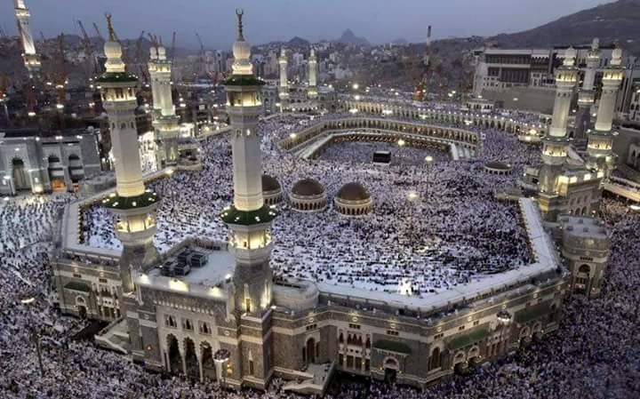 WeMuhammadiyah's tweet photo. ﺗﯿﺮﮮ ﺣﺮﻡ ﮐﯽ ﮐﯿﺎ ﺑﺎﺕ ﻣﻮﻟٰﯽ
ﺗﯿﺮﮮ ﮐﺮﻡ ﮐﯽ ﮐﯿﺎ ﺑﺎﺕ ﻣﻮﻟٰﯽ
ﺗﺎ ﻋﻤﺮ ﻟﮑﮫ ﺩﮮ ﺁﻧﺎ ﻣﻘﺪﺭ
ﺍﻟﻠﮧ ﺍﮐﺒﺮ ﺍﻟﻠﮧ ﺍﮐﺒﺮ https://t.co/giWGZlx3M8