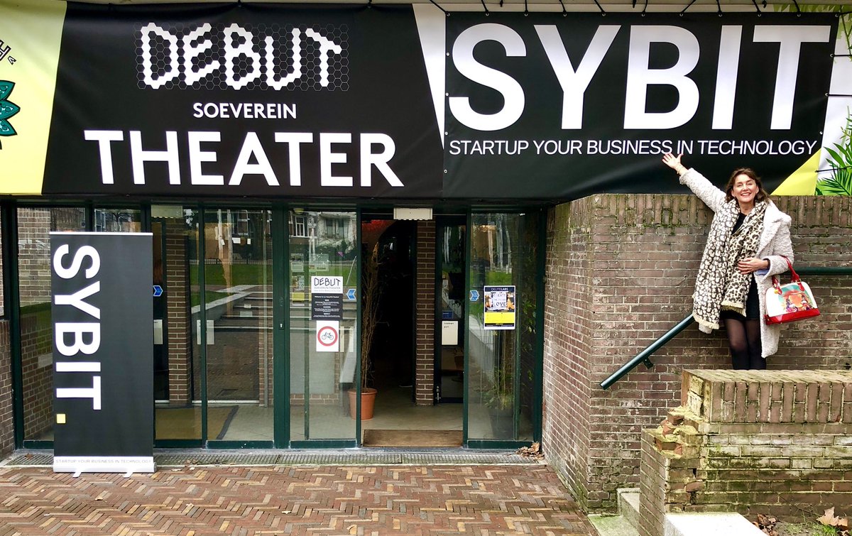 marjaruigrok's tweet photo. In de jury van #sybit #startup #tech event. Aankomende leden van @DSA_NL natuurlijk! Met @dezeruimte @JoepvanGelder en Pim Kat https://t.co/G8UpY2Kk6D