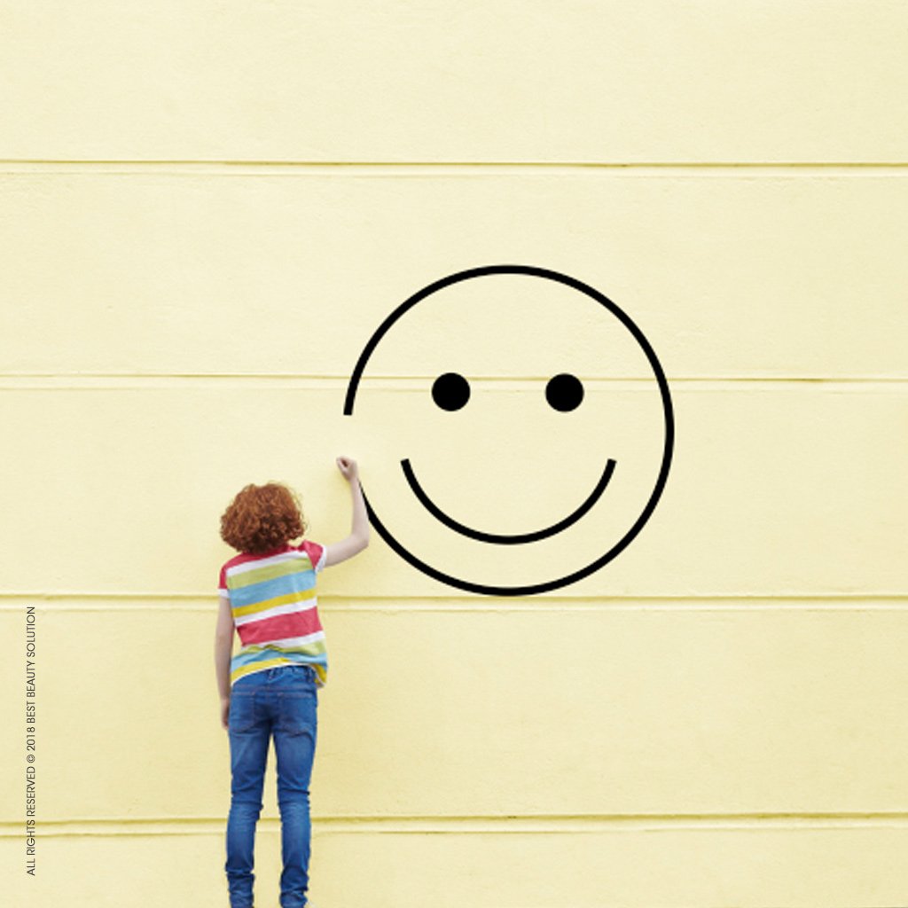SolutionBBeauty's tweet photo. What made you #smile today? Tag someone and share with us your story https://t.co/LeStRfxQXa