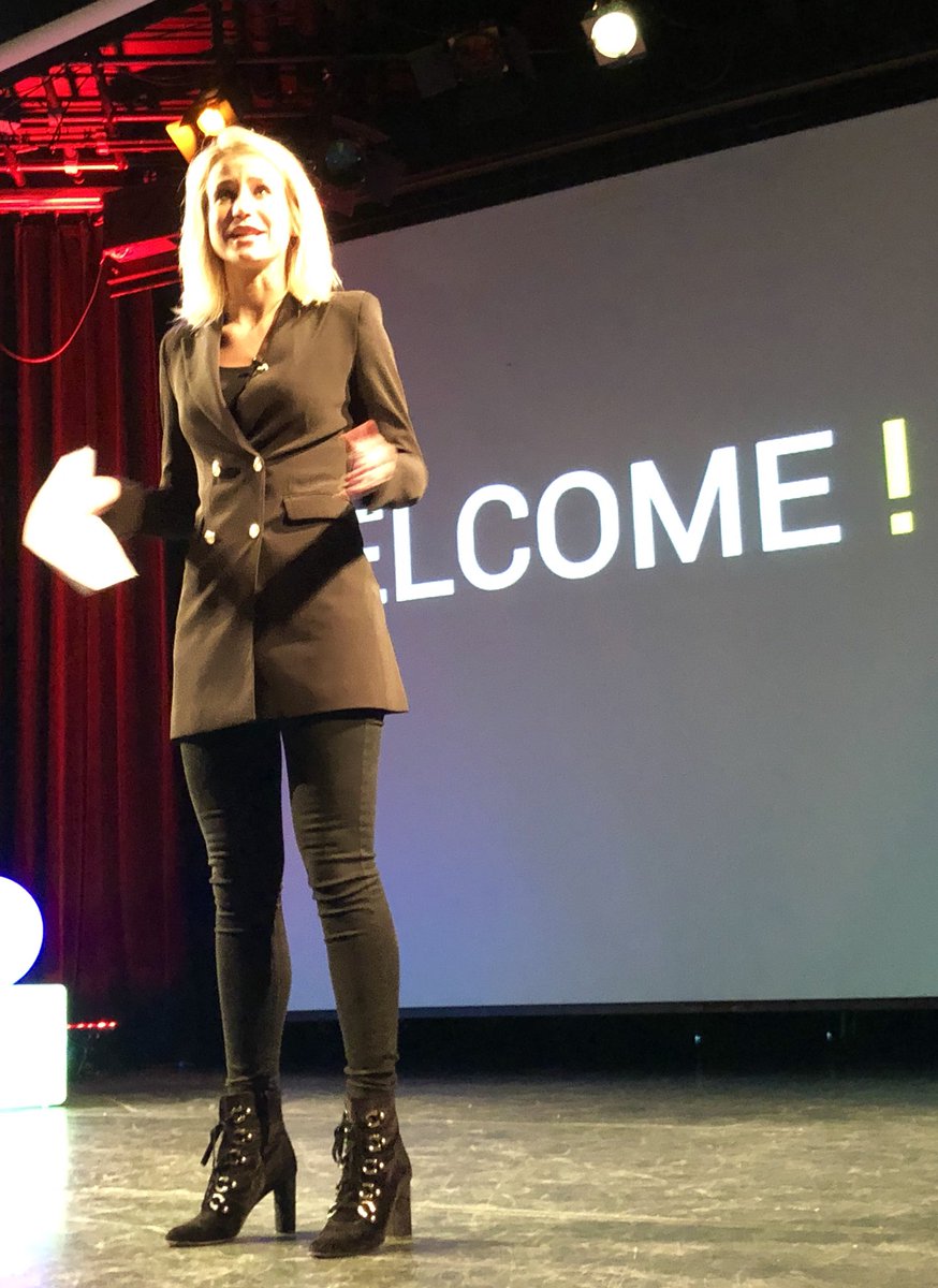 marjaruigrok's tweet photo. Startup Your Business In Technologie  #sybit van HvA met @DioneStax https://t.co/TCx2WCUMjY