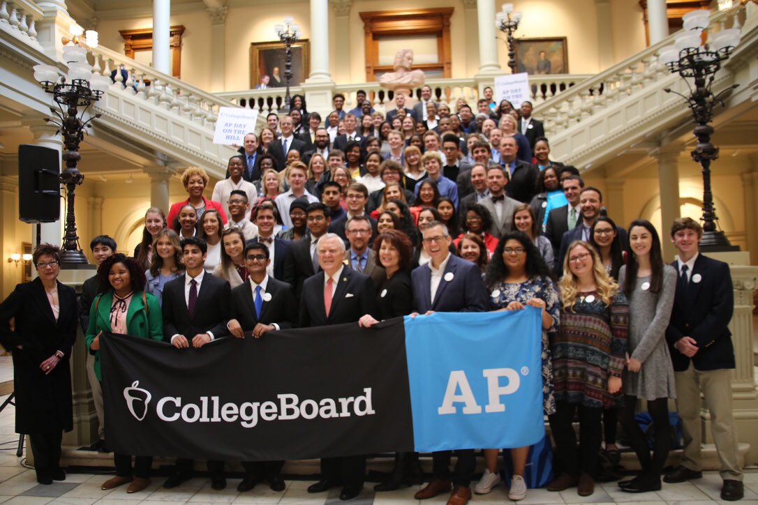 WCSD_GA's tweet photo. @MonroeArea teachers Nathan Gray and Jarod Mansour along with five AP students participated in #apdayinga at the State Capitol! #whywalton #advancedplacement #collegeboard https://t.co/duBM3atRaV