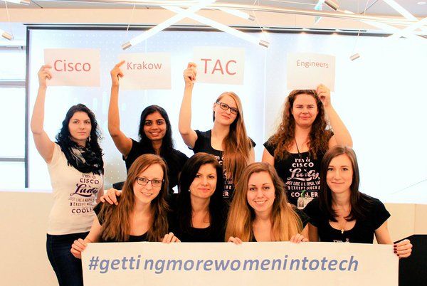 BristolBizNews's tweet photo. RT @structur3d_tech: Are you a #womanintech? We'd love you to be part of our upcoming video for #GettingMoreWomenIntoTech. Send us a picture telling us you are a #techrolemodel. We can make a difference together #diversity #makechangehappen #womenintech https://t.co/TpZKSaXdEF
