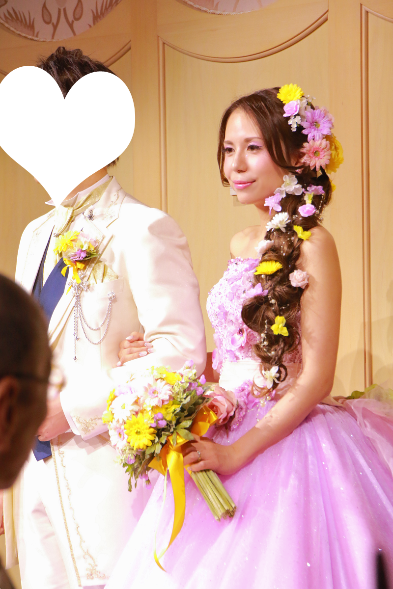 さおり W F Sur Twitter Cdと披露宴はラプンツェル タカミブライダルの ラベンダーアネシュカ です Cd は条件に合う候補がそもそも少なくて迷わなかった 笑 ブーケ ブートニア 髪飾りは持ち込みで ミルフルールさん T Co Ivoz8e4hxu でのオーダー