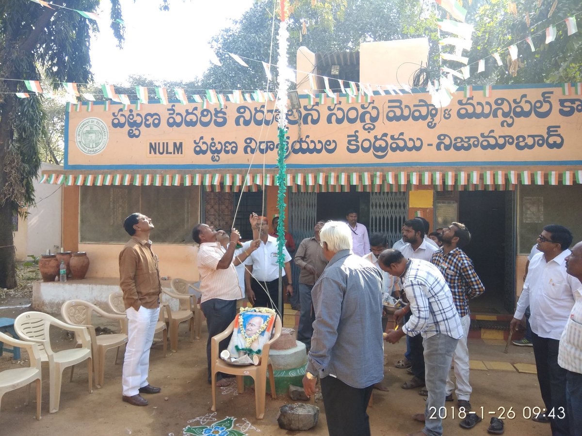 MC_Nizamabad's tweet photo. Flag Hosting Ceremony by #Project_Director, #MEPMA at #Shelter_for_homeless, #Nizamabad On the eve of #Republic_Day_Celebrations #MEPMA_Staff, #SHG'S attended @tsmepma @cdmatelangana
#26-01-18 https://t.co/NvOkpRiKww