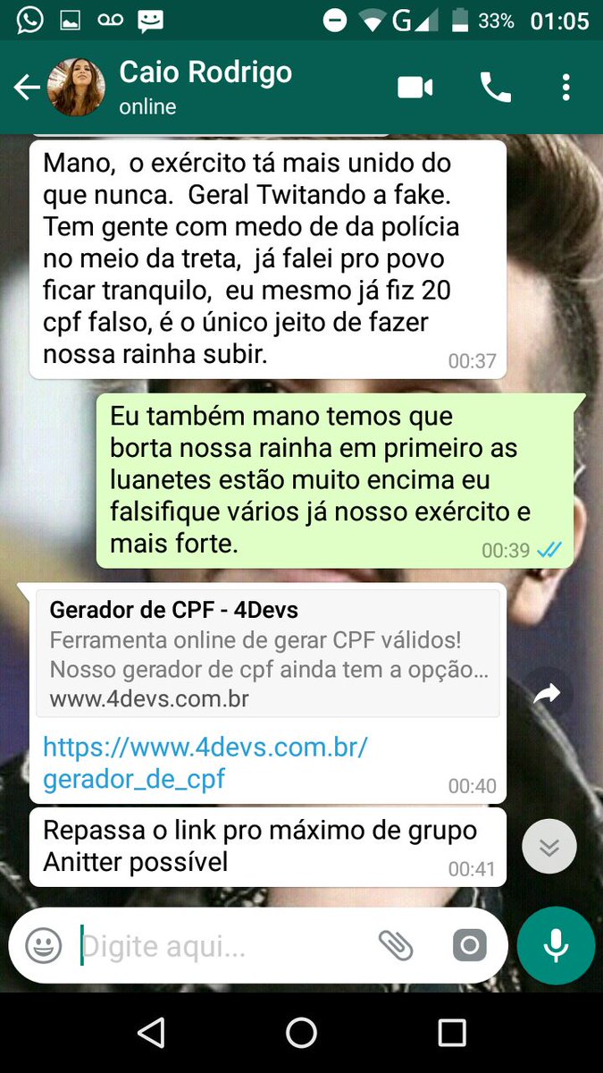 RoberttaLima4's tweet photo. É assim q vcs vão ganhar cm honestidade?
#AceitemPerderAnitters https://t.co/YIMtVPaitC