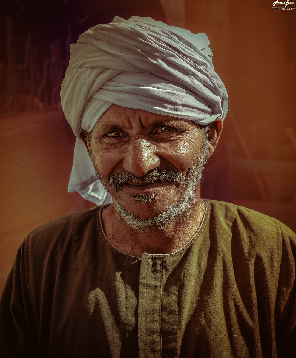 AhmedEwise3's tweet photo. Old man with gold eyes 💙
#تصويري https://t.co/PeE0Q4OIzC
