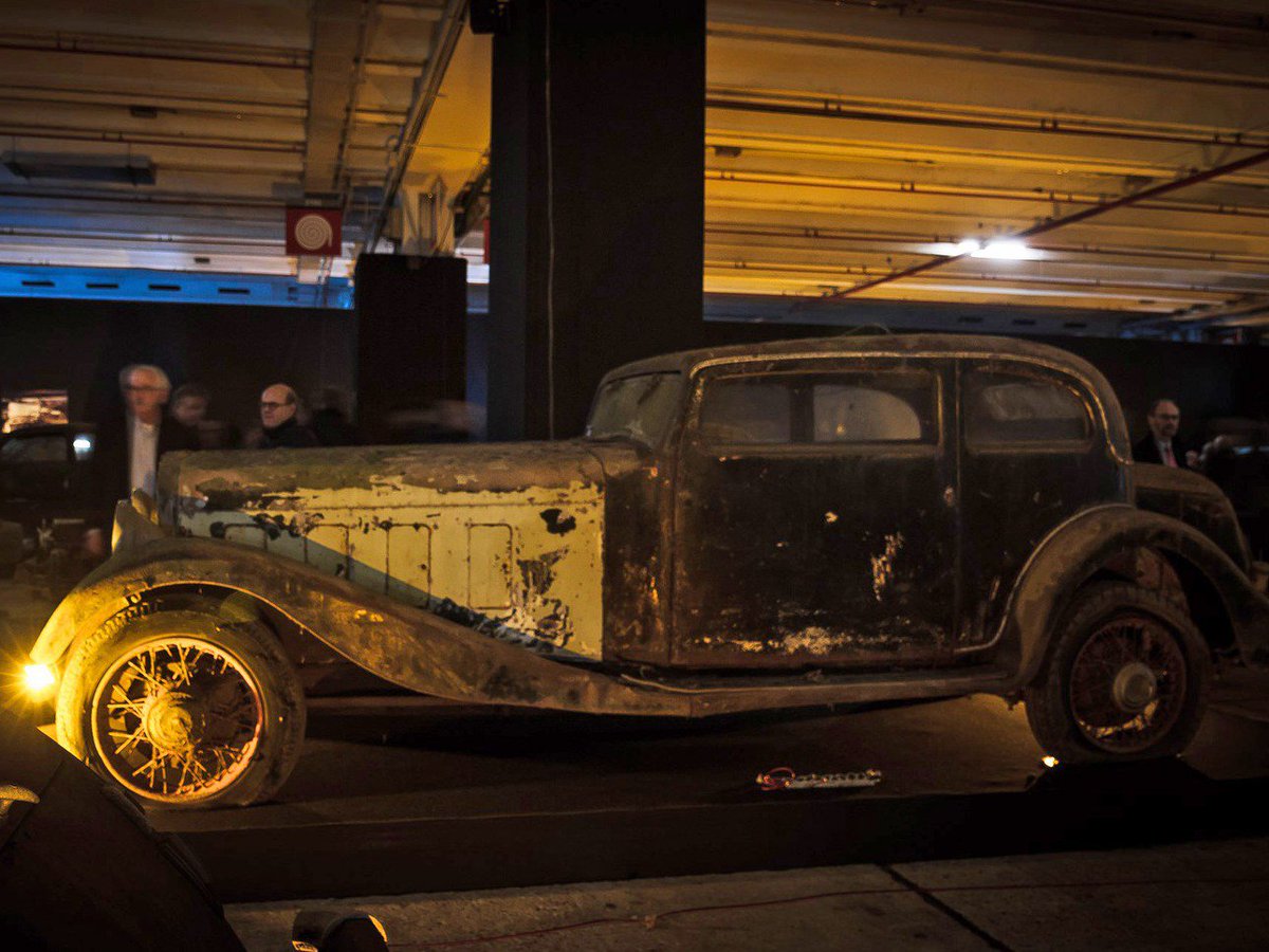 trevental's tweet photo. RETROMOBILE - Paris, France
07 - 11 Feb 2018  
Paris Expo Porte de Versailles
Antique cars and motorcycles show
 https://t.co/PcW0nWZHov
#retromobile #trevental https://t.co/mbf1tw3VON