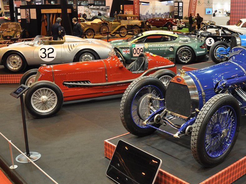 trevental's tweet photo. RETROMOBILE - Paris, France
07 - 11 Feb 2018  
Paris Expo Porte de Versailles
Antique cars and motorcycles show
 https://t.co/PcW0nWZHov
#retromobile #trevental https://t.co/mbf1tw3VON