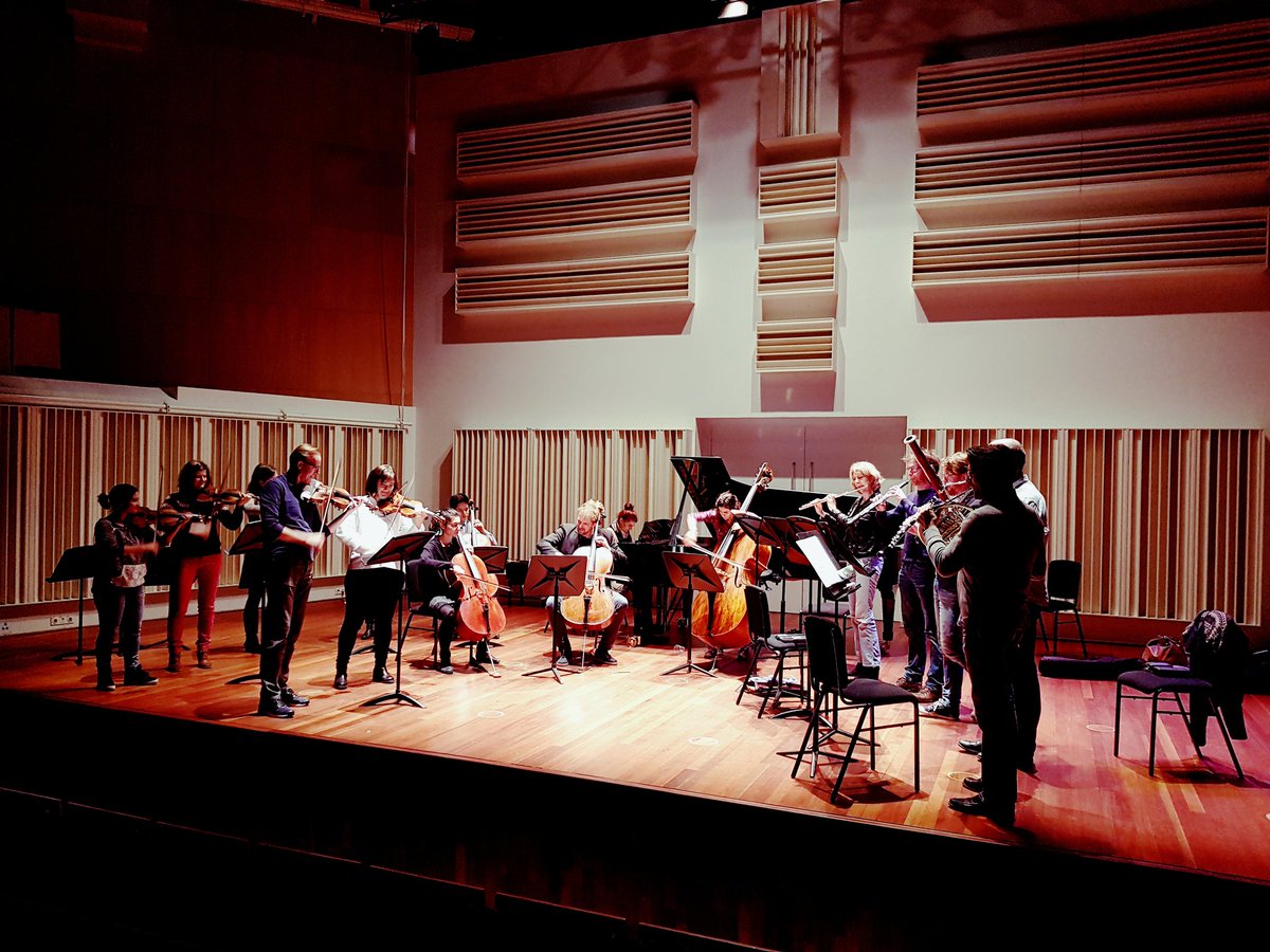 De repetitie voor het finalestuk van de Storioni Nacht belooft veel moois! Wij kijken er nu al naar uit! Nog geen kaarten? Niet getreurd, ze zijn nog te koop via <a href="/MuziekgebouwEHV/">Muziekgebouw Eindhoven</a>: muziekgebouweindhoven.nl/agenda/97/Stor…