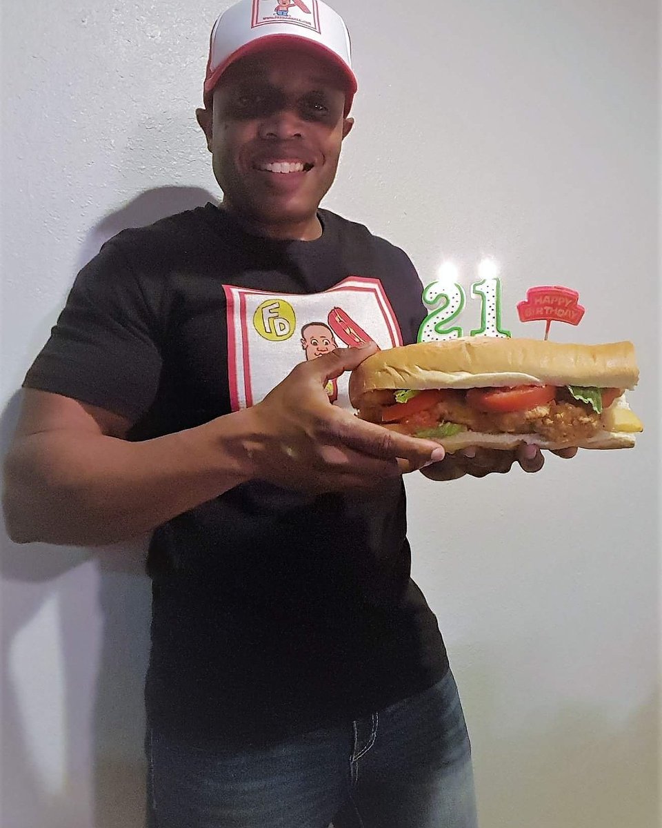 FatDarrell's tweet photo. Please join me in wishing The Fat Darrell Sandwich a Happy 21st Birthday!!! 😮👏👏👏 For the rest of the bday celebration, follow this link -> https://t.co/ZIPJOeMZZC
#Birthday #HappyBirthday #foodporn #DoubleFML #fatdarrell #Rutgers #NJ https://t.co/J6qLnV4mqC